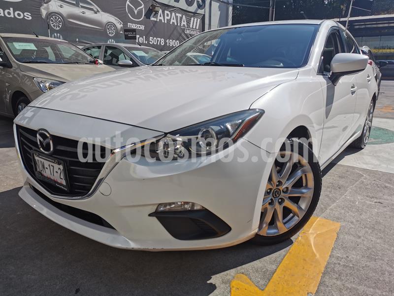 Foto Mazda 3 Hatchback i Touring usado (2015) color Blanco Perla precio $173,000