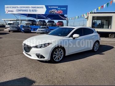 foto Mazda 3 Hatchback s Sport Aut usado (2016) color Blanco precio $220,000
