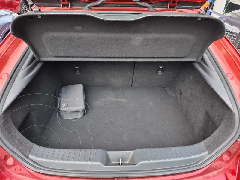 mazda 3-hatchback