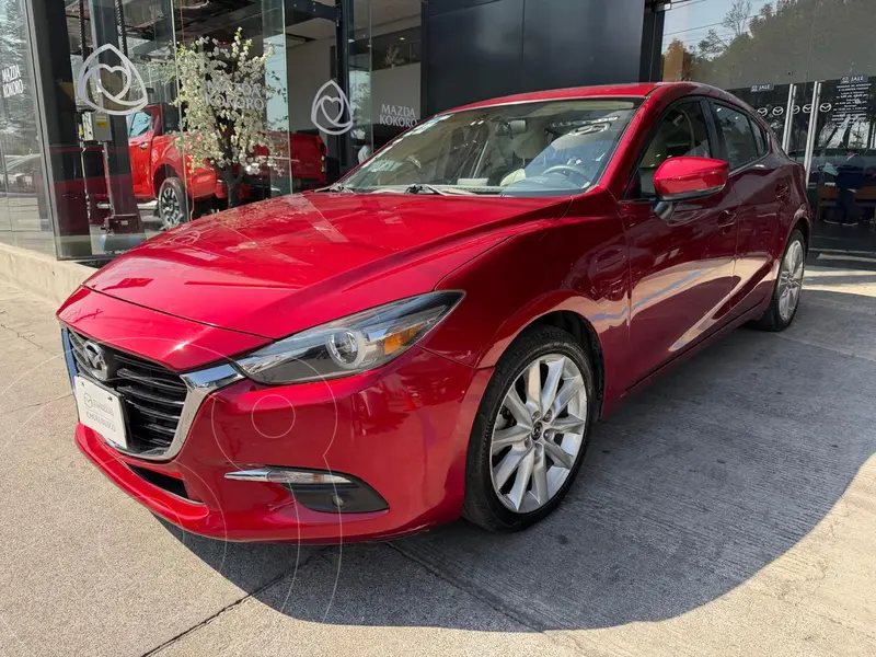 Foto Mazda 3 Hatchback s Grand Touring Aut usado (2018) color Rojo precio $239,000
