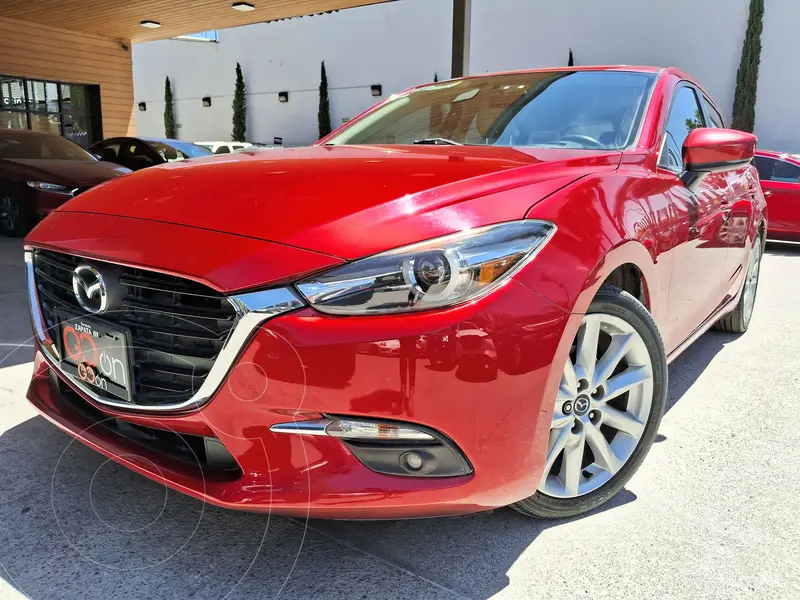 Foto Mazda 3 Hatchback s Grand Touring Aut usado (2018) color Rojo financiado en mensualidades(enganche $83,500 mensualidades desde $4,843)