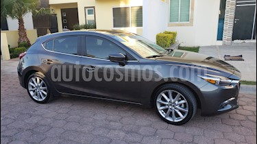 Mazda 3 Hatchback s Grand Touring Aut usado (2018) color Grafito precio $268,000