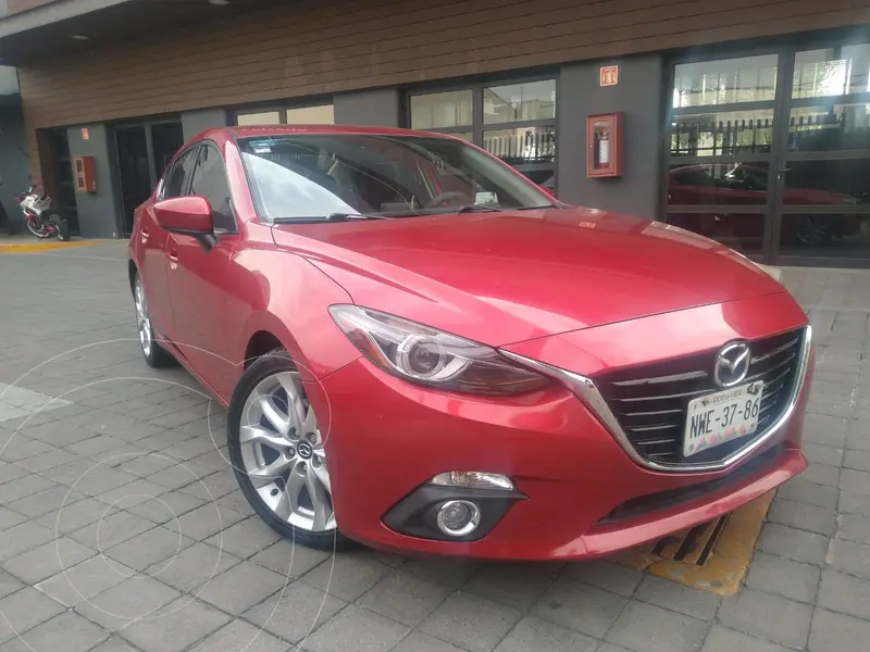 Foto Mazda 3 Hatchback s Grand Touring Aut usado (2016) color Rojo financiado en mensualidades(enganche $70,000 mensualidades desde $8,736)