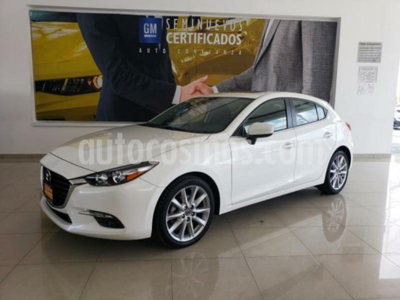 foto Mazda 3 Hatchback s Aut usado (2018) color Blanco precio $280,900