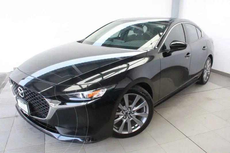 Foto Mazda 3 Hatchback i Sport  Aut usado (2020) color Negro financiado en mensualidades(enganche $96,250 mensualidades desde $9,728)
