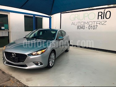Foto venta Auto usado Mazda 3 Hatchback s Aut (2018) color Plata precio $309,000