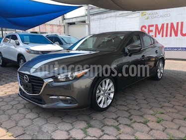 Foto Mazda 3 Hatchback s Aut usado (2018) color Gris precio $300,000