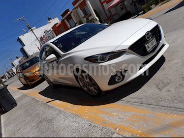 foto Mazda 3 Hatchback s Grand Touring Aut usado (2016) color Blanco precio $245,500