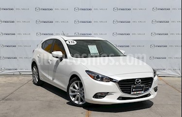 foto Mazda 3 Hatchback s usado (2018) color Blanco Perla precio $295,000