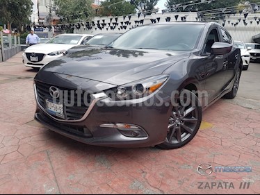 foto Mazda 3 Hatchback s usado (2018) color Gris Titanio precio $290,000