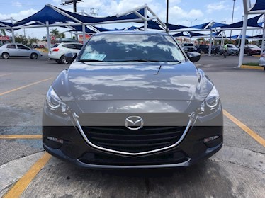 Mazda 3 Sedan i Touring Aut usado (2017) color Gris Titanio precio $238,000