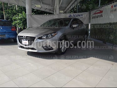 Foto Mazda 3 Sedan i Touring usado (2016) color Aluminio precio $215,000