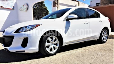foto Mazda 3 Sedan i usado (2013) color Blanco precio $118,000
