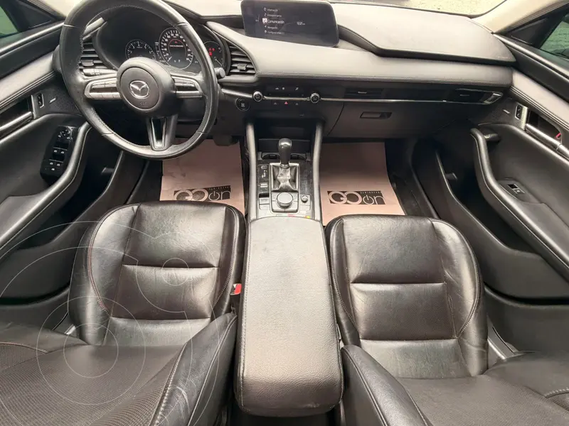 mazda 3-sedan