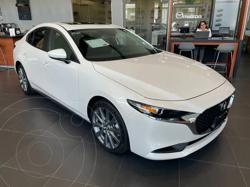 Foto Mazda 3 Sedan i Sport nuevo color Blanco Perla precio $437,900