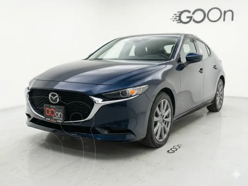 Foto Mazda 3 Sedan I Sport Aut usado (2023) color MAZA AZUL MARINO PROFUNDO precio $350,000