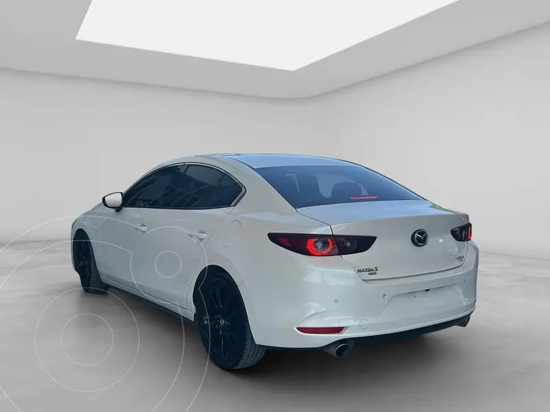 mazda 3-sedan