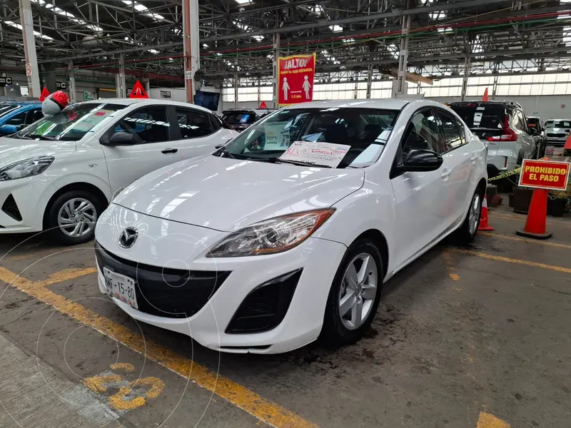 Foto Mazda 3 Sedan s usado (2010) color Blanco precio $138,500