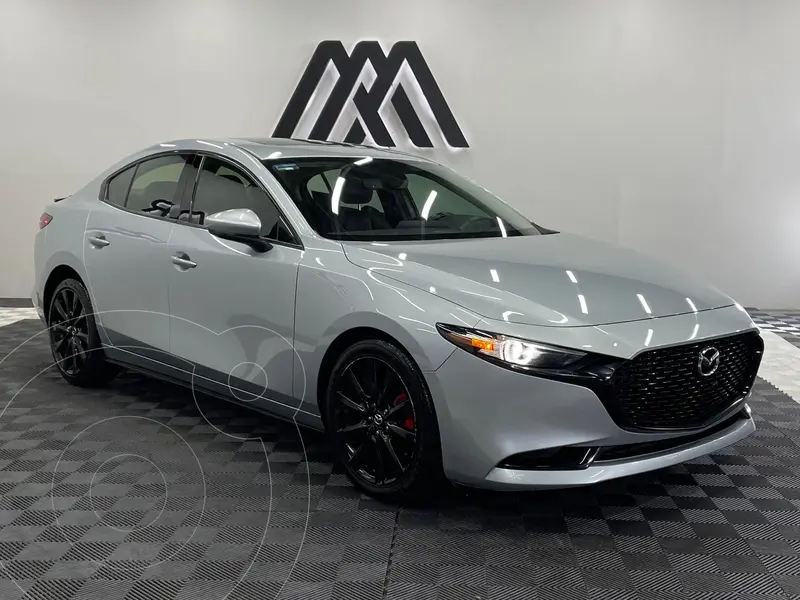Foto Mazda 3 Sedan i Grand Touring Aut usado (2021) color plateado precio $329,999