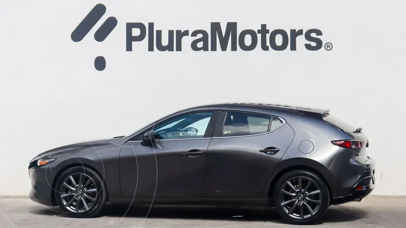 mazda 3-sedan