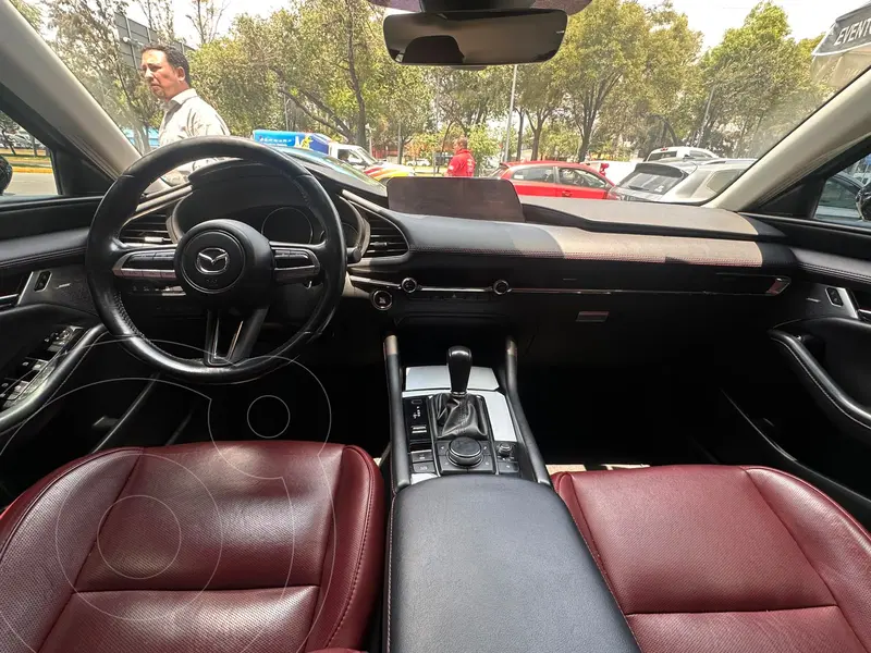 mazda 3-sedan