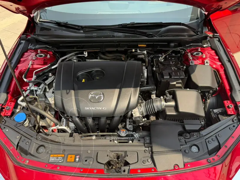 mazda 3-sedan