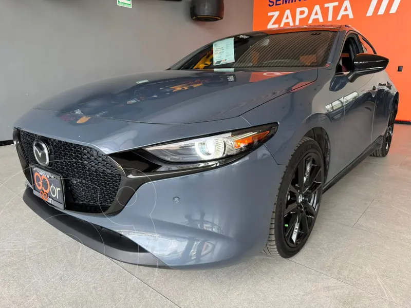 Foto Mazda 3 Sedan Signature usado (2024) color Gris precio $465,000