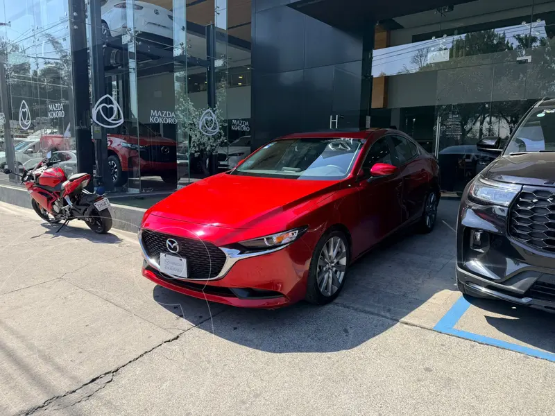 Foto Mazda 3 Sedan i Grand Touring Aut usado (2023) color Rojo precio $359,000