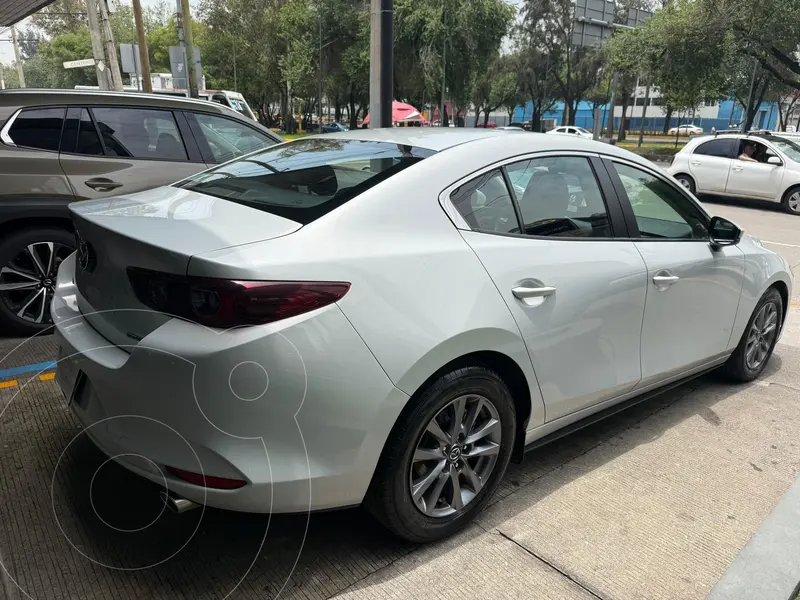 mazda 3-sedan