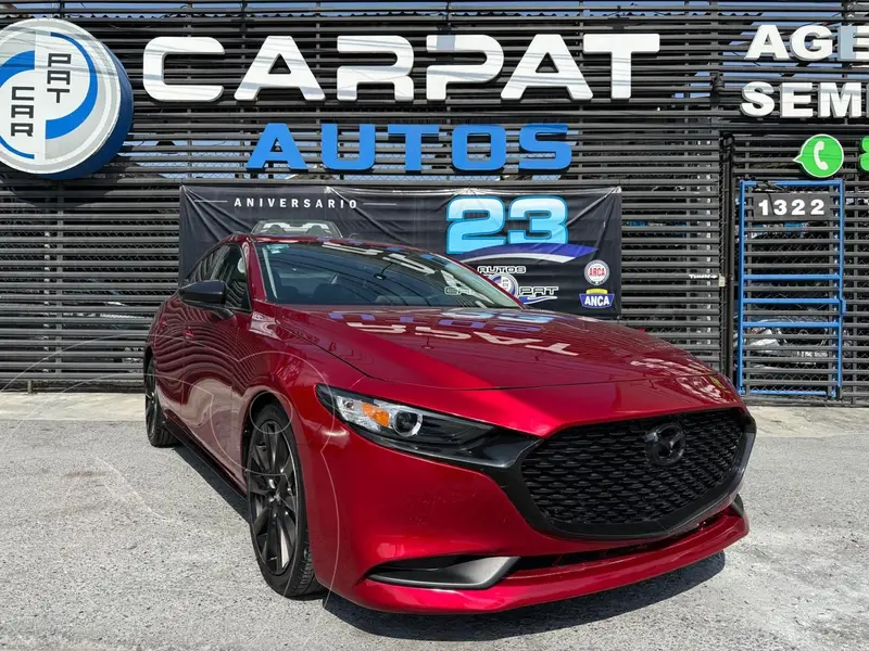 Foto Mazda 3 Sedan i Sport usado (2020) color Rojo financiado en mensualidades(enganche $65,780 mensualidades desde $6,856)