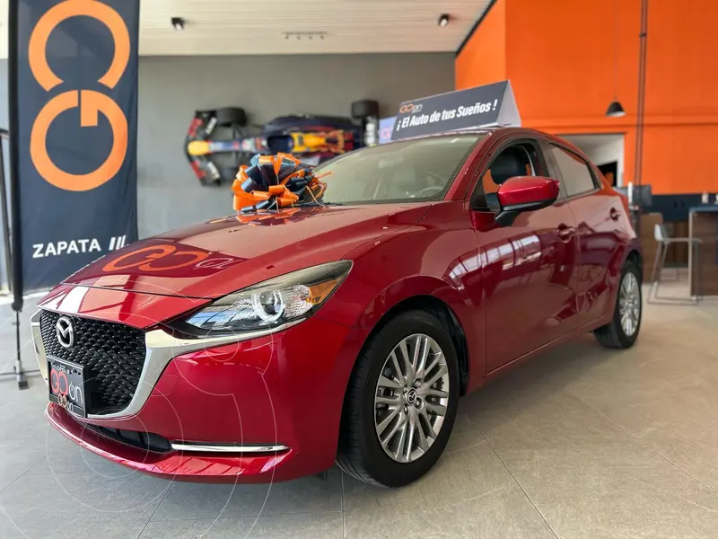 Foto Mazda 3 Sedan i Grand Touring Aut usado (2023) color Rojo financiado en mensualidades(enganche $84,202 mensualidades desde $6,439)