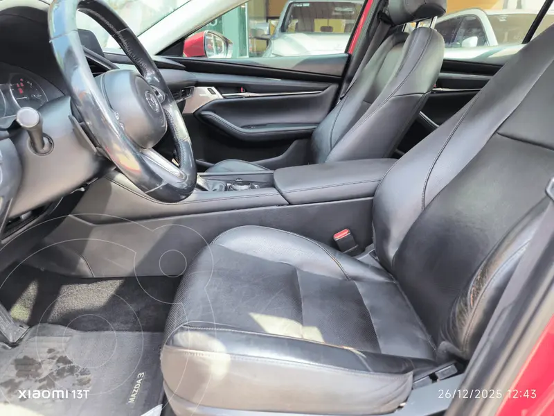 mazda 3-sedan