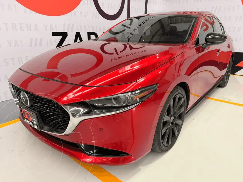 Foto Mazda 3 Sedan Signature usado (2024) color MAZVROJO BRILLANTE precio $419,000