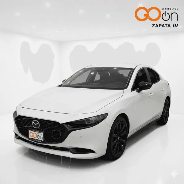 Foto Mazda 3 Sedan SIGNATURE TURBO usado (2025) color MA_M_ BLANCO APERLADO precio $450,000