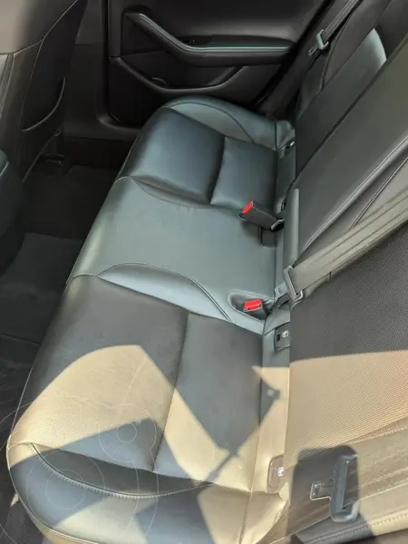 mazda 3-sedan