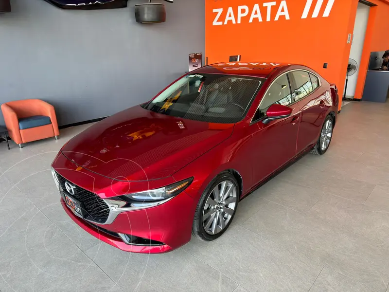 Foto Mazda 3 Sedan i Grand Touring Aut usado (2021) color Rojo precio $349,000