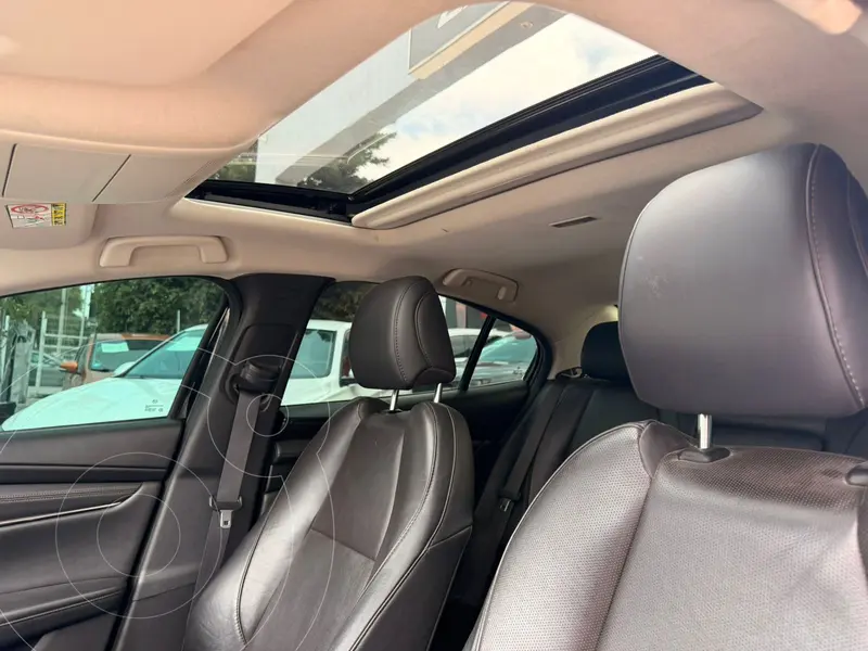 mazda 3-sedan