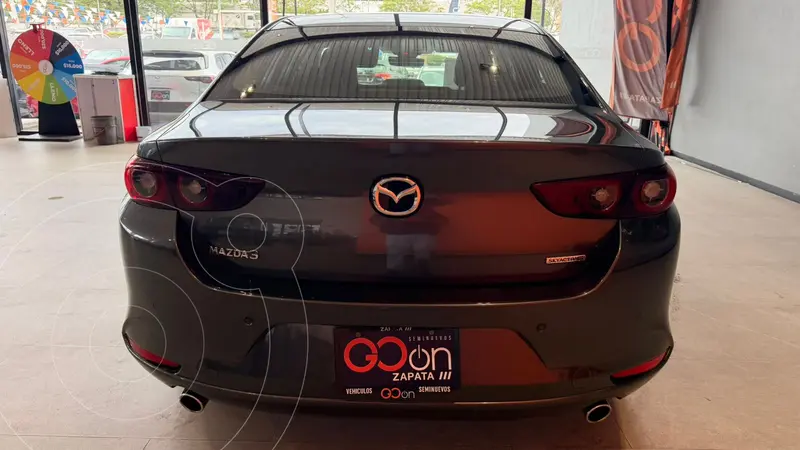 mazda 3-sedan