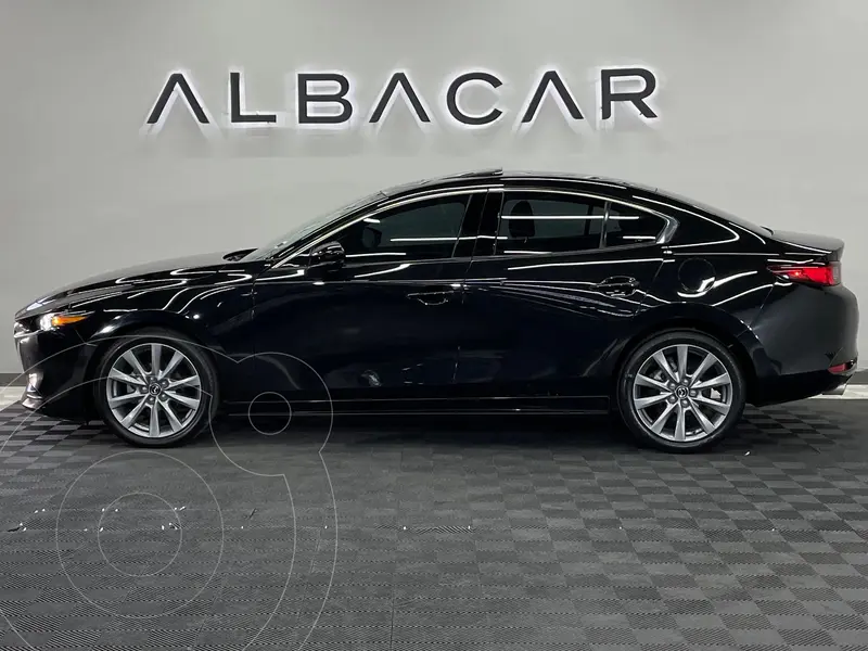 mazda 3-sedan