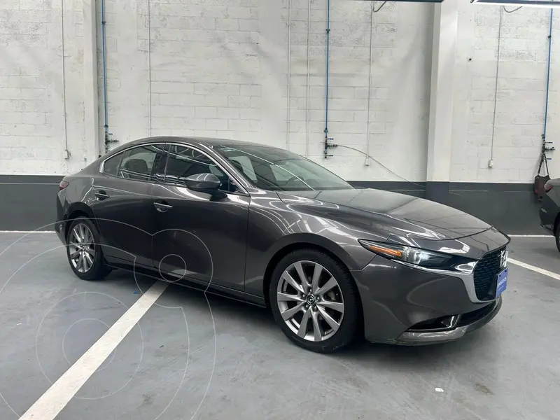 Foto Mazda 3 Sedan i Grand Touring Aut usado (2021) color Gris Oscuro financiado en mensualidades(enganche $150,580 mensualidades desde $6,336)