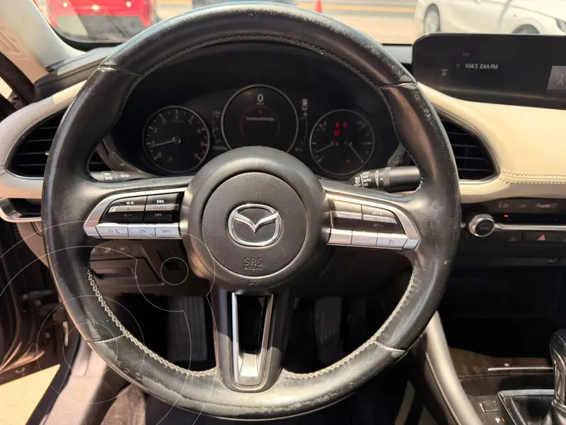 mazda 3-sedan