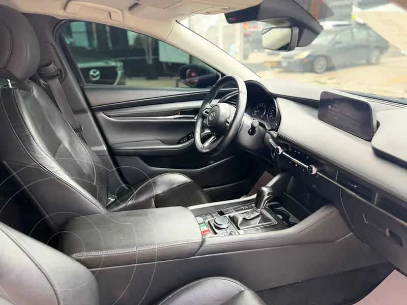 mazda 3-sedan