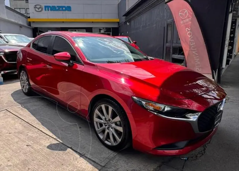 Foto Mazda 3 Sedan I Sport Aut usado (2021) color Rojo precio $300,000
