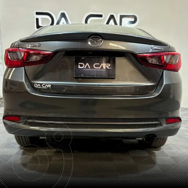 mazda 3-sedan