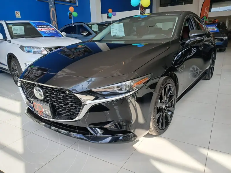 Foto Mazda 3 Sedan Carbon Edition usado (2023) color Negro financiado en mensualidades(enganche $120,990 mensualidades desde $9,252)