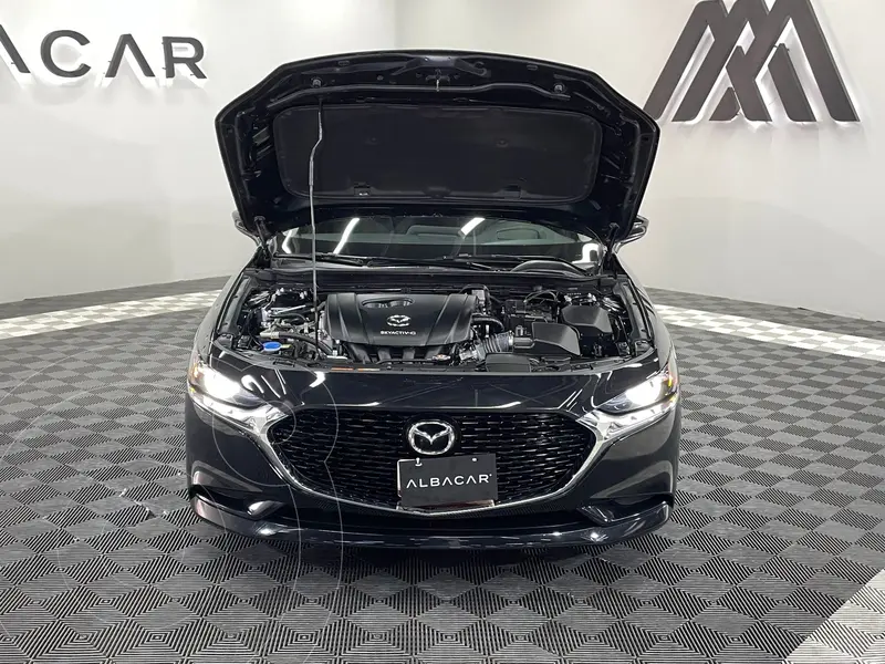 mazda 3-sedan