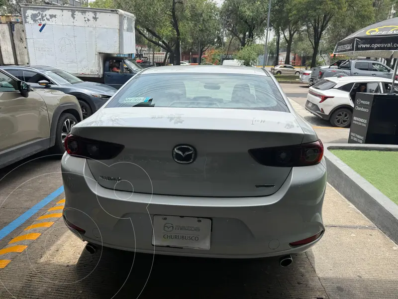 mazda 3-sedan