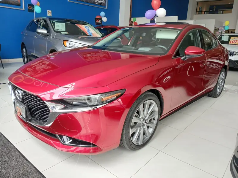 Foto Mazda 3 Sedan i Grand Touring Aut usado (2023) color Rojo precio $389,000