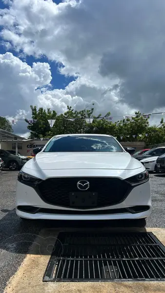 Mazda 3 Sedán Signature (2026)