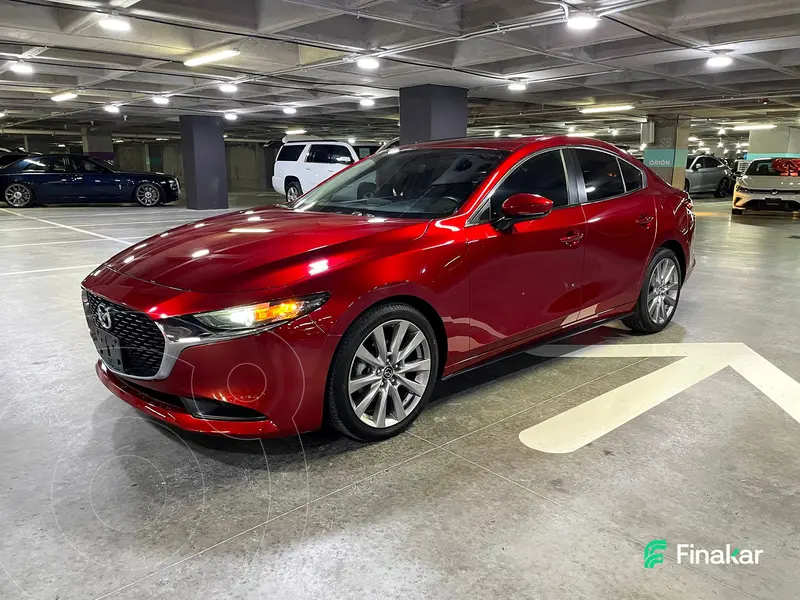 Foto Mazda 3 Sedan I Sport Aut usado (2021) color Rojo precio $316,000